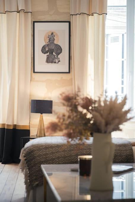 Appartement Avec Son Patio Dans Centre Historique De Bourg מראה חיצוני תמונה